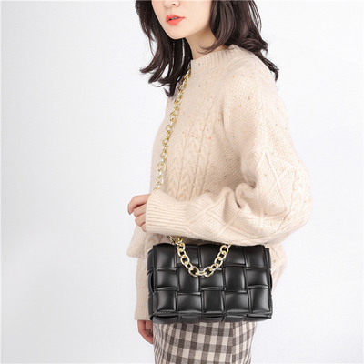 織り方の折り返しの女性の革メッセンジャー袋PUはCrossbody袋に革を張る