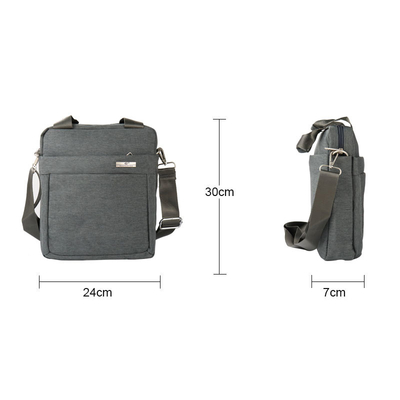 ビジネス ナイロン メッセンジャーはハンドルが付いている男性の革Crossbodyのショルダー・バッグを袋に入れる